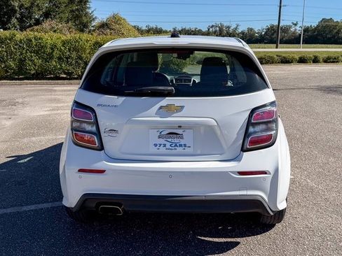 Used 2020 Chevrolet Sonic LT image 4