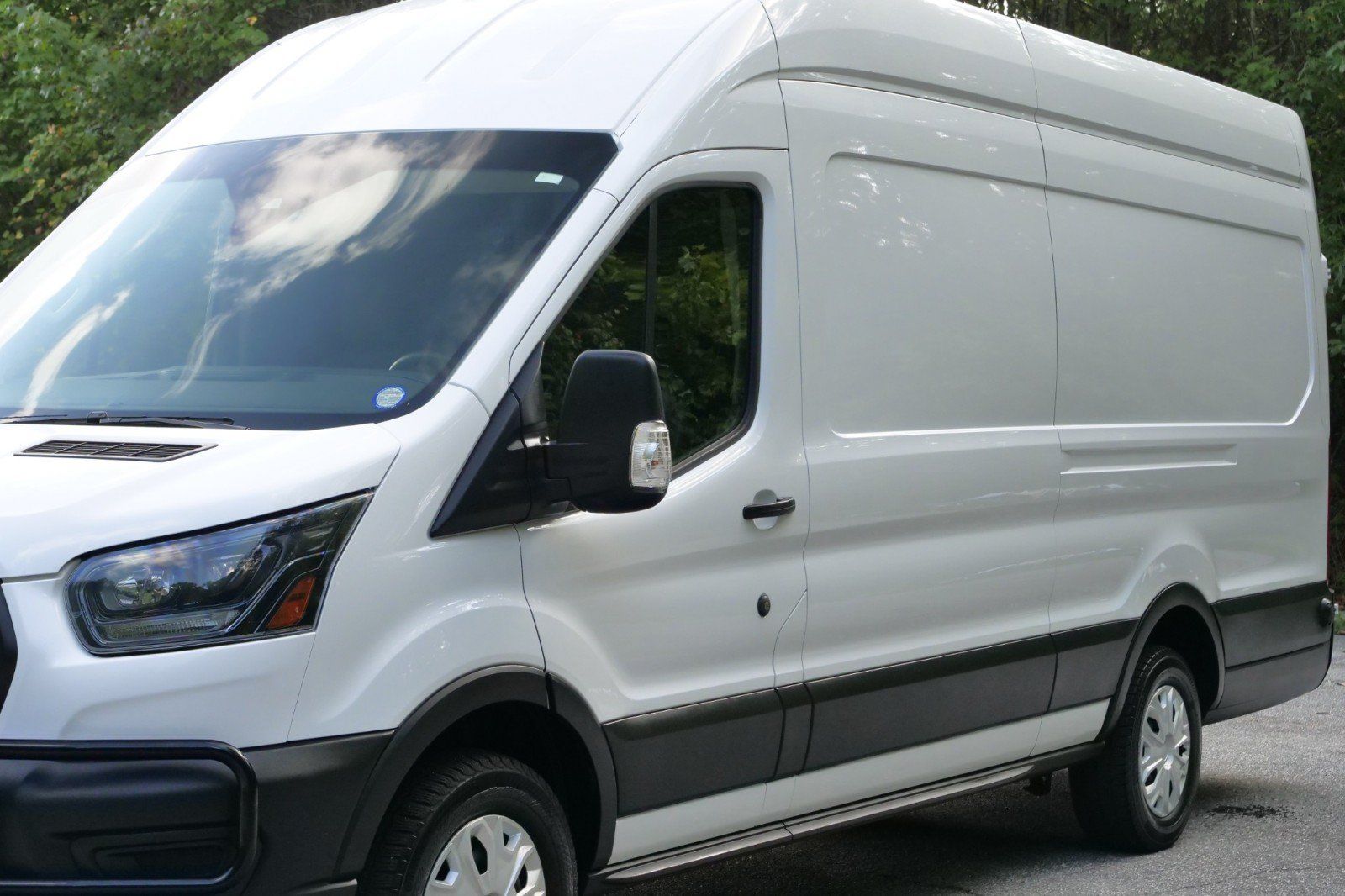 Used 2025 Ford Transit 350 148 High Roof Extended w/ Load Area Protection Package RWD image 33