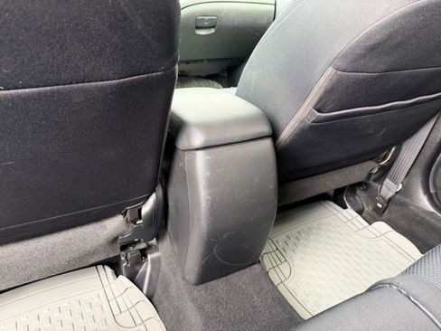 Used 2012 Subaru Forester 2.5X Premium image 32