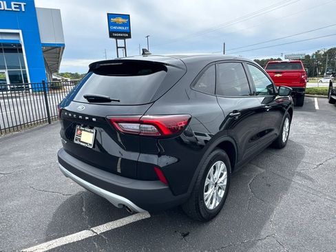 Used 2025 Ford Escape Active FWD image 6