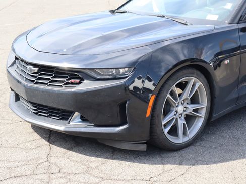 Used 2021 Chevrolet Camaro LT w/ RS Package image 6