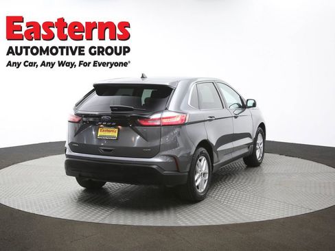 Used 2023 Ford Edge SEL image 40