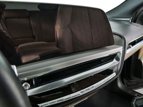 Used 2024 Cadillac Lyriq Luxury w/ Nappa Leather Package AWD/4WD image 12