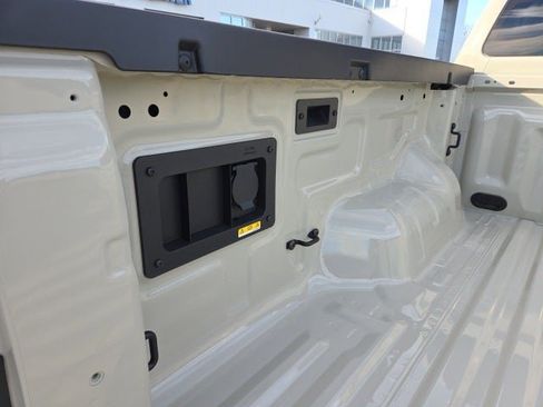 New 2025 Ford Ranger XLT image 8