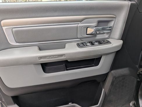 Used 2015 RAM 1500 Big Horn image 12