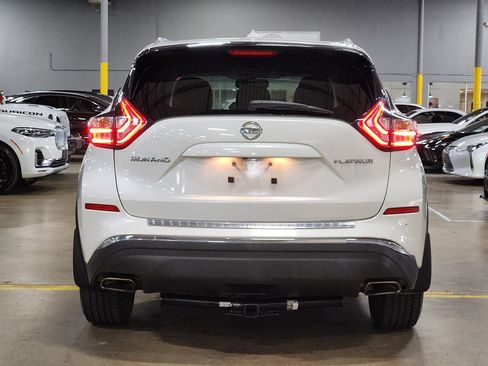 Used 2015 Nissan Murano Platinum w/ Platinum Technology Package FWD image 9