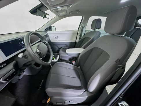Used 2024 Hyundai Ioniq 5 SE RWD image 13