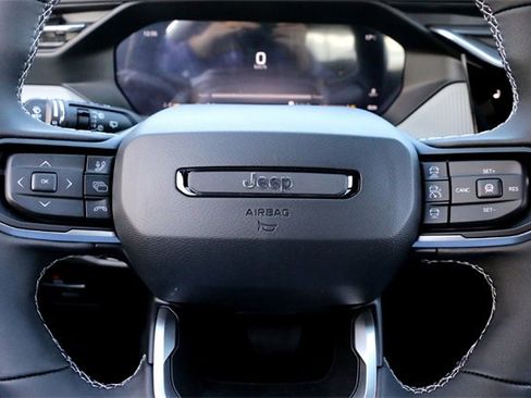 New 2026 Jeep Cherokee Laredo image 11