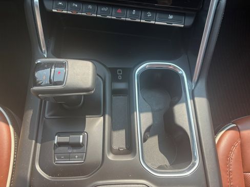 Used 2023 GMC Sierra 1500 Denali Ultimate image 13