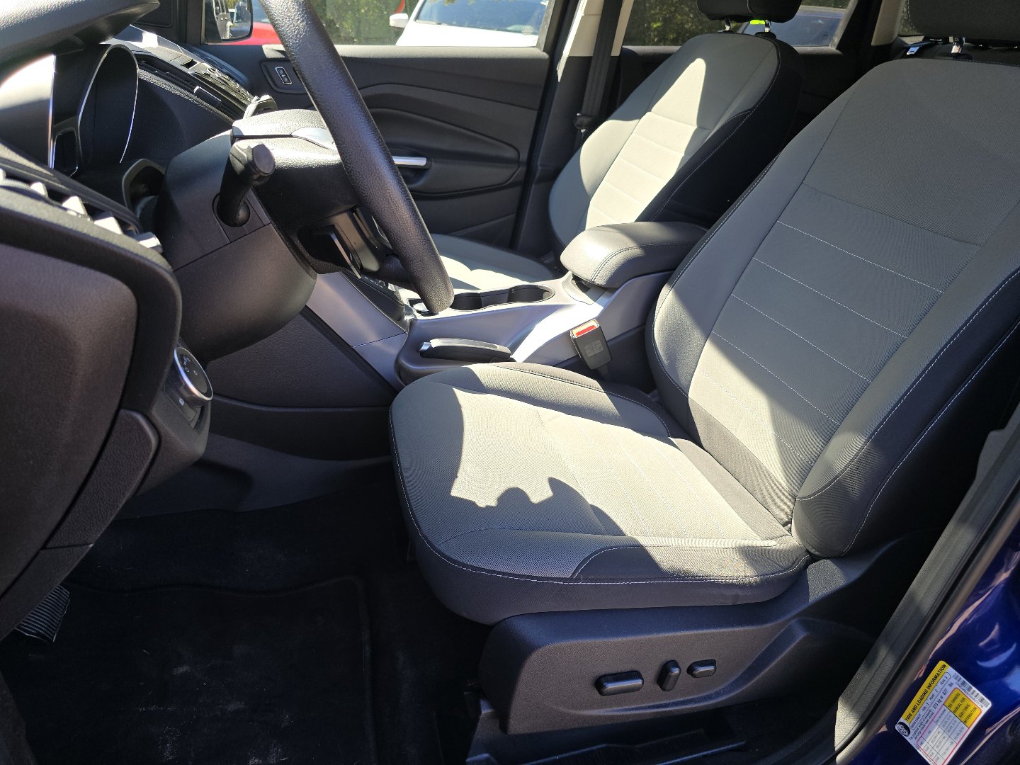 Used 2016 Ford Escape SE AWD/4WD image 19