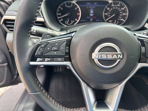 Used 2023 Nissan Altima 2.5 SR w/ SR Premium Package FWD image 20