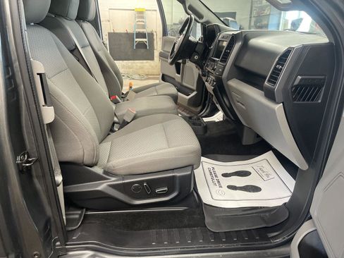 Used 2018 Ford F150 XLT w/ Equipment Group 302A Luxury image 26