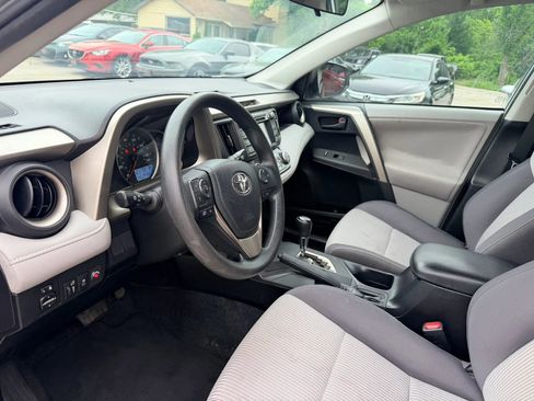 Used 2013 Toyota RAV4 XLE FWD image 17