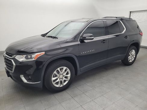 Used 2021 Chevrolet Traverse LT AWD/4WD image 2