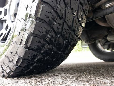 Used 2018 Toyota 4Runner TRD Off-Road Premium image 70