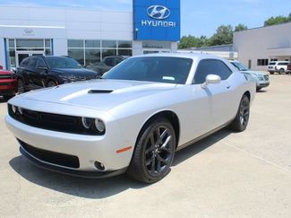 Used 2022 Dodge Challenger SXT w/ Plus Package RWD video 1