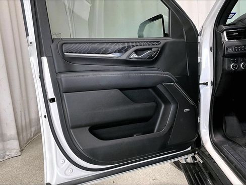 Used 2023 GMC Yukon Denali w/ Denali Reserve Package AWD/4WD image 21