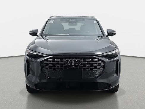 New 2025 Audi Q5 Premium Plus image 2