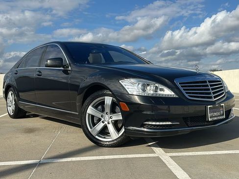 Used 2011 Mercedes-Benz S 550 image 6