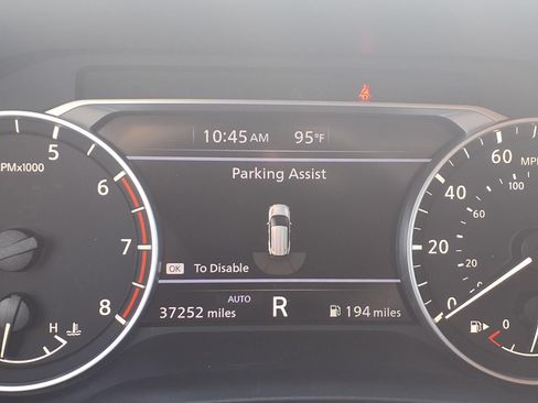 Used 2025 Nissan Rogue SV AWD/4WD image 12