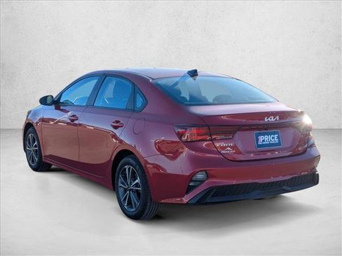 Used 2024 Kia Forte LXS image 8