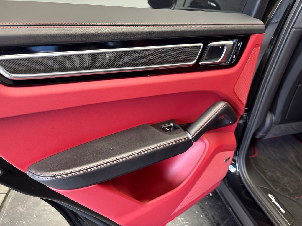 Certified 2023 Porsche Cayenne GTS AWD/4WD image 19