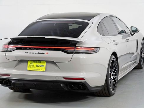 Used 2022 Porsche Panamera Turbo S w/ Premium Package image 58