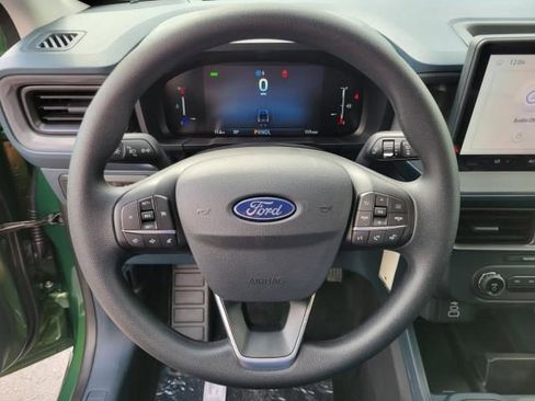 New 2025 Ford Maverick XL image 20