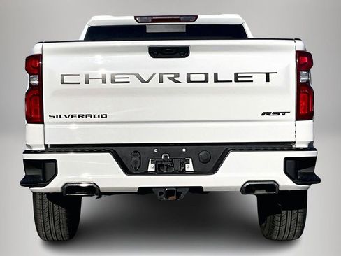 Used 2024 Chevrolet Silverado 1500 RST w/ Convenience Package II image 6