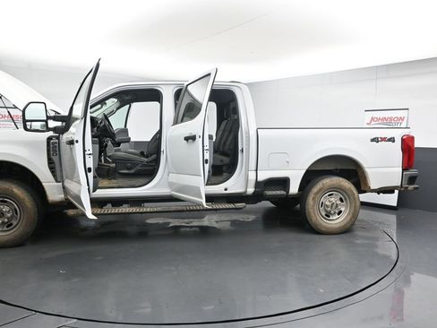 Used 2024 Ford F250 XL w/ XL Driver Assist Package image 28