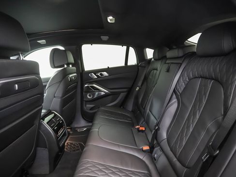 New 2026 BMW X6 M60i image 22