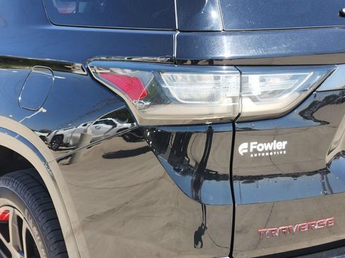 Used 2018 Chevrolet Traverse Premier w/ Redline Edition FWD image 15