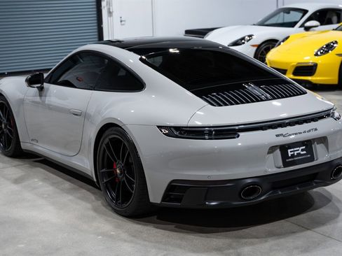 Used 2022 Porsche 911 Carrera 4 GTS image 4