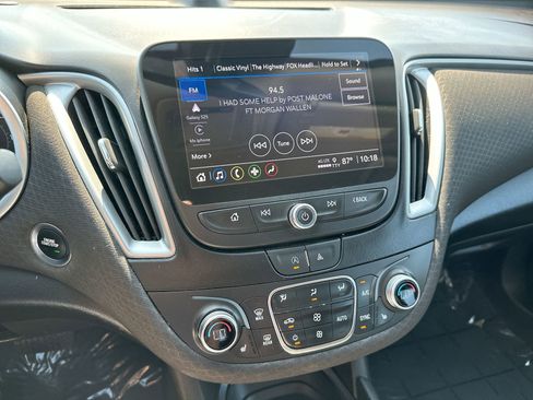 Certified 2023 Chevrolet Malibu LT image 12