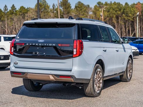 New 2026 Ford Expedition King Ranch image 4