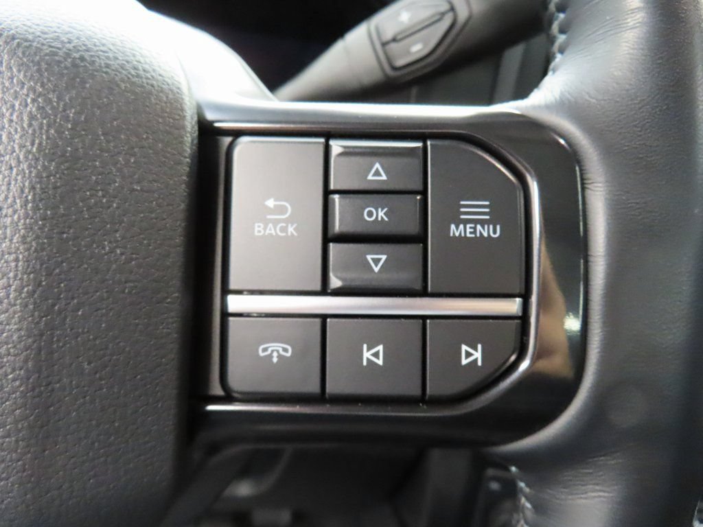 Used 2025 Ford F450 Platinum w/ FX4 Off-Road Package AWD/4WD image 48