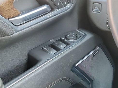 Used 2024 Chevrolet Silverado 2500 High Country w/ High Country Premium Package image 22