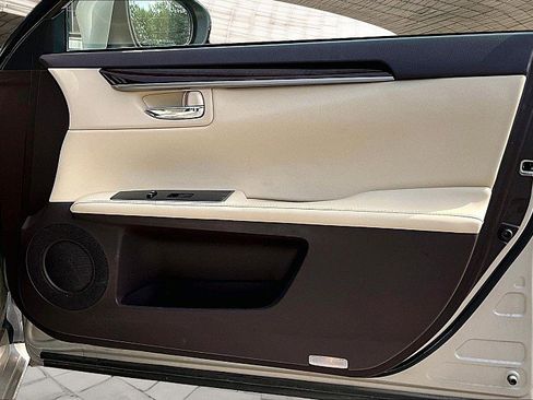 Used 2017 Lexus ES 350 w/ Luxury Package FWD image 16