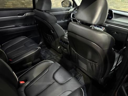 Used 2023 Hyundai Palisade SEL w/ Winter Package AWD/4WD image 33