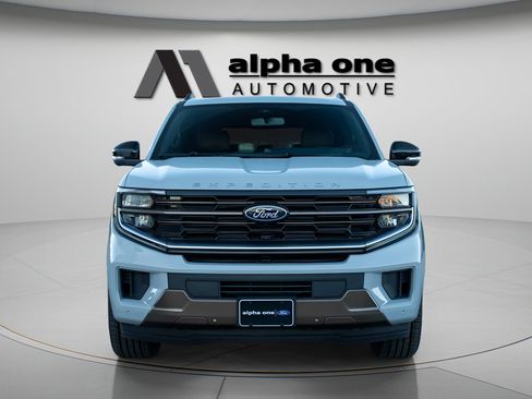 New 2025 Ford Expedition King Ranch AWD/4WD image 4