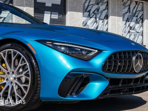 Used 2025 Mercedes-Benz SL 55 AMG 4MATIC image 2