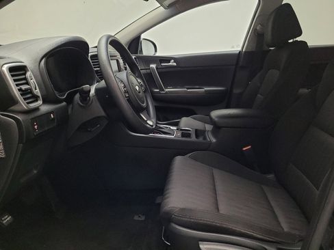 Used 2017 Kia Sportage LX w/ Option Group 012 FWD image 17