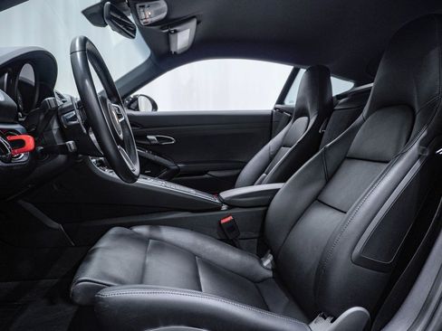 Used 2017 Porsche 718 Cayman S image 18