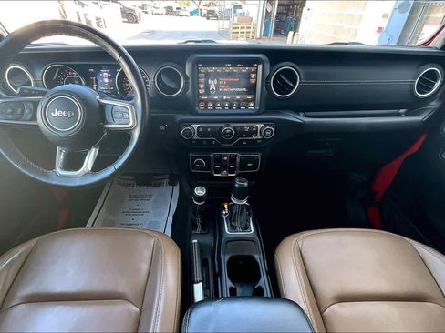 Used 2020 Jeep Gladiator Overland image 20