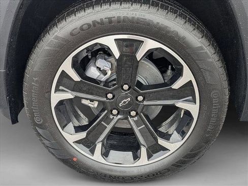 New 2026 Chevrolet Equinox LT image 9