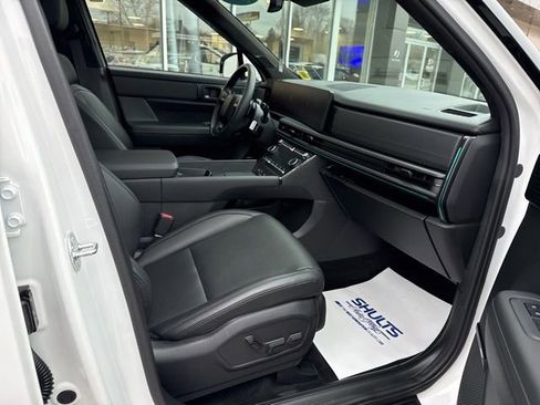 Certified 2024 Hyundai Santa Fe Calligraphy image 27