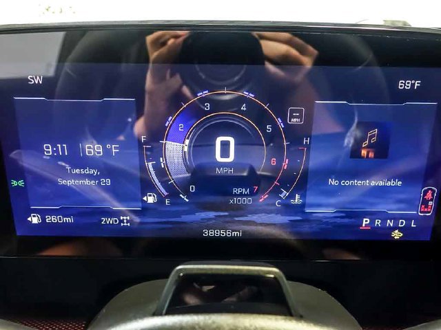 Certified 2024 Chevrolet Traverse Z71 w/ Enhanced Driving Package AWD/4WD image 21