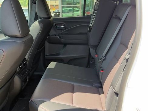New 2026 Honda Ridgeline Black Edition image 11