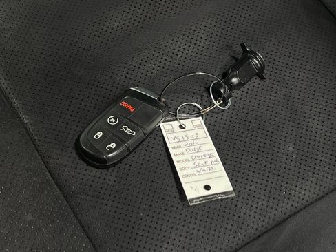 Used 2016 Dodge Challenger R/T Scat Pack RWD image 39