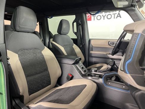 Used 2022 Ford Bronco Wildtrak image 33